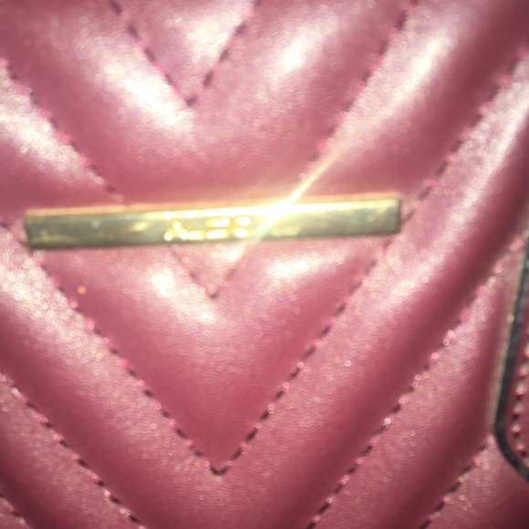 Aldo - Picture 2 of 2